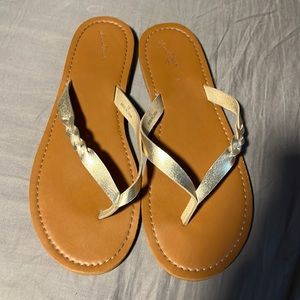 Universal Thread size 10 Flip Flops